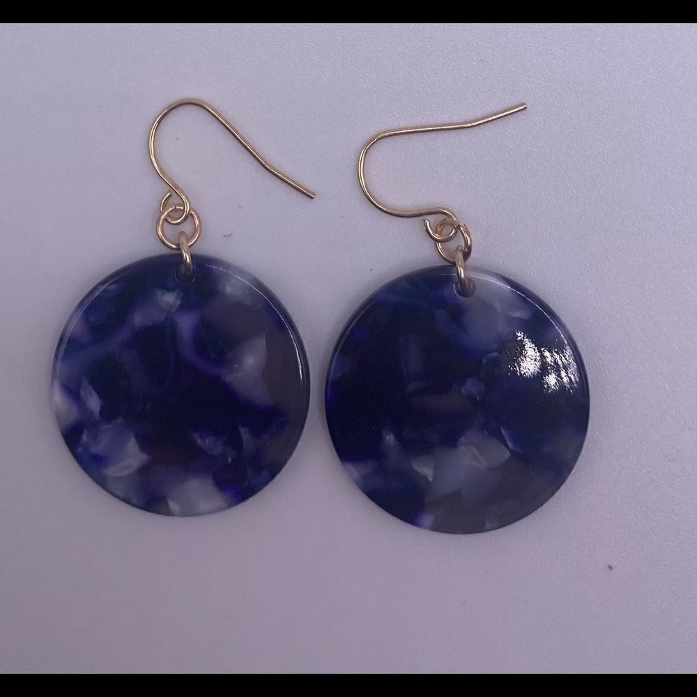 4/$20 Isaac Mizrahi Marbled Resin Earrings